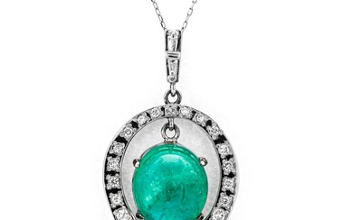 7.46 Tcw Emerald Pendant - Platinum - Necklace with pendant - 7.02 ct Emerald - 0.44 ct Diamonds - No Reserve Price
