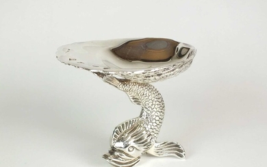 A Britannia standard silver salt in the form of an oyster shell