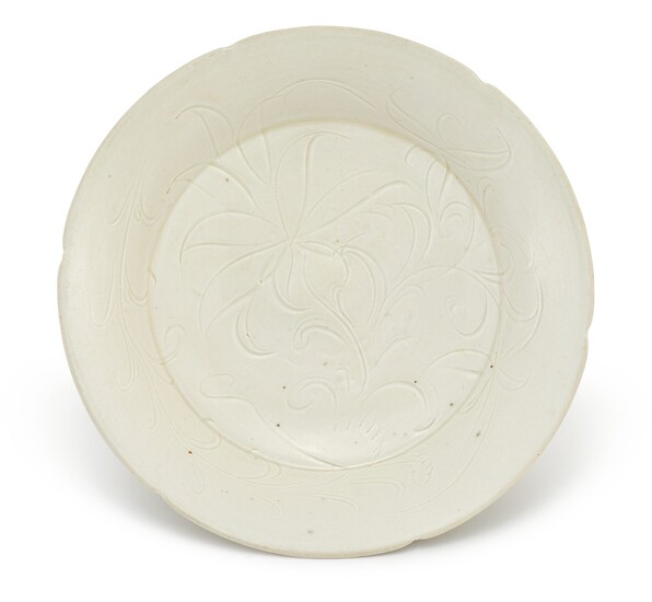 A CARVED DINGYAO 'LOTUS' DISH NORTHERN SONG DYNASTY