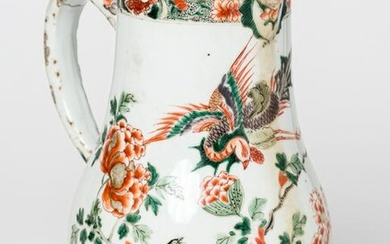 A CHINESE PORCELAIN FAMILLE VERTE POT WITH