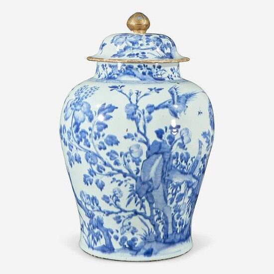 A Chinese blue and white porcelain large jar & cover