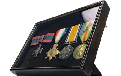 A FRAMED WWI MEDAL GROUP INCLUDING BADGE OF AN ASSOCIATE OF THE ROYAL RED CROSS