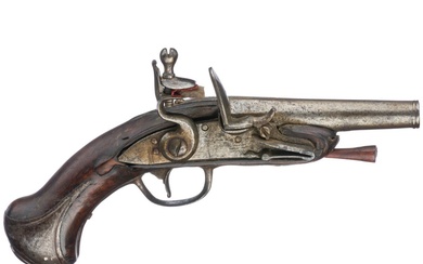 A French traveler's flintlock pistol, circa 1760 Canon lisse de calibre 11 mm, culasse en...