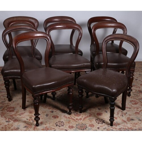 A HARLEQUIN SET OF ELEVEN VICTORIAN MAHOGANY DINING CHAIRS e...