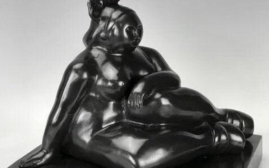 A LARGE BRONZE SCULPTURE SIGNED BOTERO