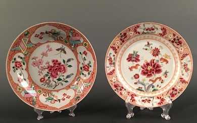A Pair of Chinese Famille Rose 'Floral' Plate