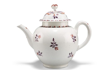 A WORCESTER TEAPOT AND COVER, CIRCA 1770, painted with