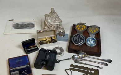 A group of collectors' items including car badges, rosewood box,...