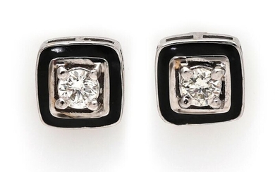 NOT SOLD. A pair of ear studs each set with a diamond weighing a total of app. 0.29 ct. and black lacquer, mounted in 14k white gold. (2) – Bruun Rasmussen Auctioneers of Fine Art