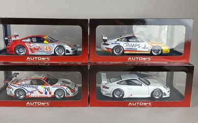 AUTO-ART Racing Division - QUATRE PORSCHE échelle 1/18 : 1x 911(997) GT3 Australian Carrera Cup...
