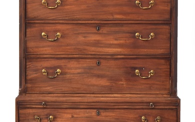 An early 19th century mahogany chest on chest, dentil cornic...
