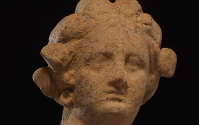 Ancient Greek Terracotta female head - 4.5 cm