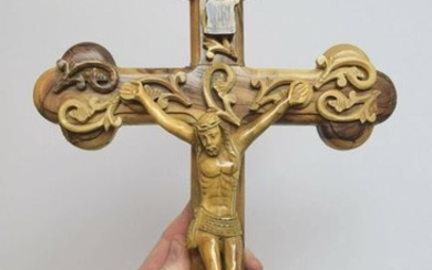 Antique Wood Carved Wall Cross From Jerusalem (CU421)