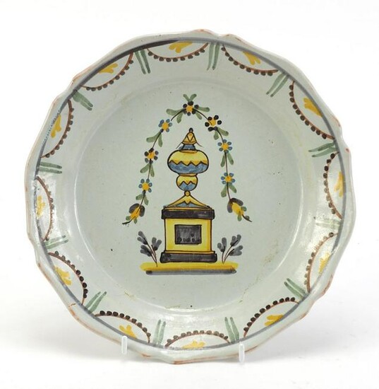 Antique tin glazed pottery plate, 23cm in diameter