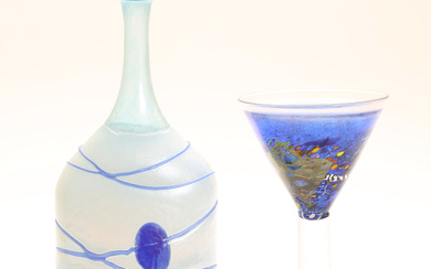 BERTIL VALLIEN. Vase. Cup glass. Kosta Boda, signed.