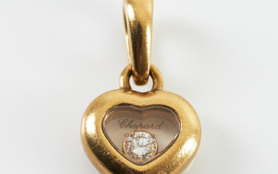 CHOPARD, “Happy diamond”, pendant, 18k gold, in the shape of a heart with a brilliant cut approx. 0.05 ct behind sapphire crystal.