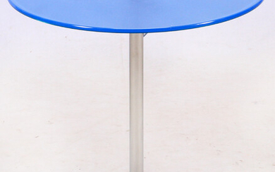 CONTEMPORARY ADJUSTABLE, PEDESTAL TABLE, TEMPERED GLASS AND CHROMED METAL, C1970, H 19" - 32", DIA 18"