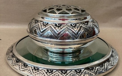 Centerpiece, Beautiful silver centerpiece / planter - .833 silver - Portugal - Late 19th century