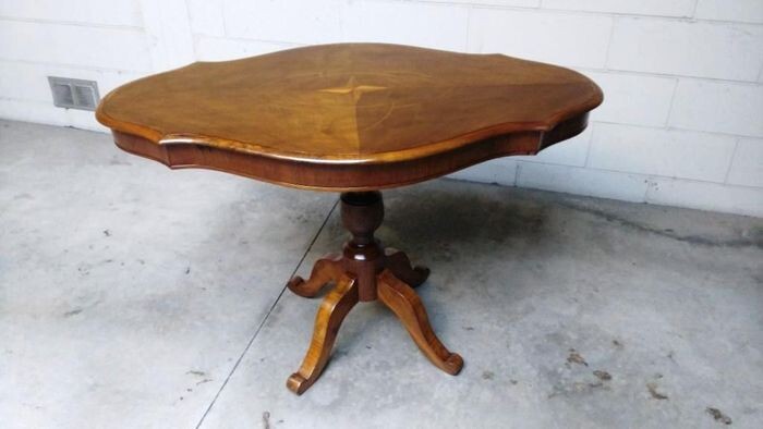 Coffee table (1) - Louis Philippe - Maple, Walnut - Second half 19th century