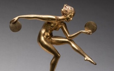 D'après un modèle de Derenne (Le verrier) « Danse païenne » Sujet en bronze doré...