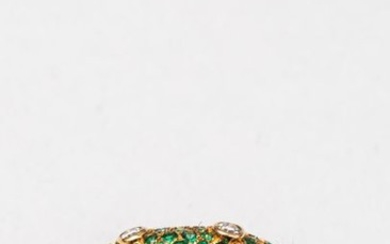 Domed ring in 18k yellow gold paved with...
