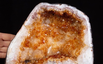 Drusa Citrine Madeira Cave - crystals - Height: 230 mm - Width: 220 mm- 6800 g