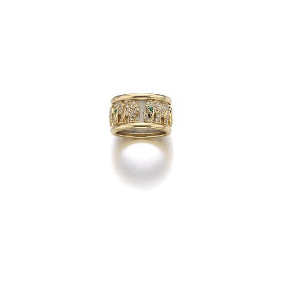 GOLD EMERALD AND DIAMOND RING, CARTIER