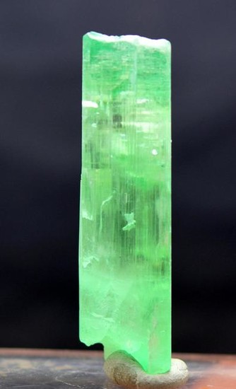 Hiddenite Crystal , Kunzite Crystal , Terminated Green