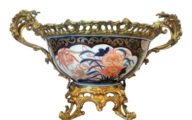Imari bowl with bronze mount (w. 48 cm) - Napoleon III - Bronze (gilt), Porcelain - Second half 19th century