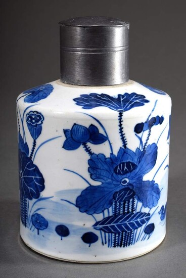 Japanese porcelain tea caddy with blue painting decor "Ducks in a lotus pond" and tin lid, Meiji period, h. 16,5cm, pressure mark