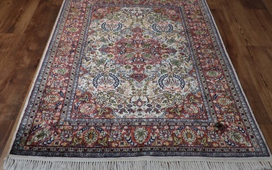 Kaschmir Seide - Carpet - 174 cm - 124 cm