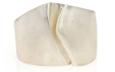 SOLD. Lapponia: A bangle of sterling silver. Diam. app. 4.8 x 5.6 cm. Weight app....