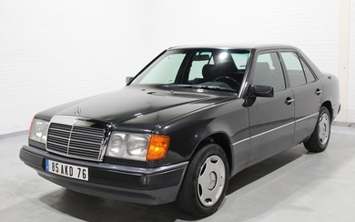Mercedes-Benz - 200 E (W124) - 1992