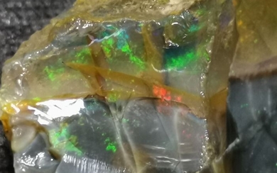 Opal Crystals on matrix - 11x10x6 cm - 252.9 g