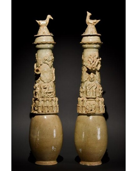PAIR OF CHINESE SONG DYNASTY DECORATED GLAZED VASES