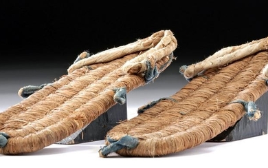 Pair of Japanese Edo Woven Straw Fiber Sandals - Waraji