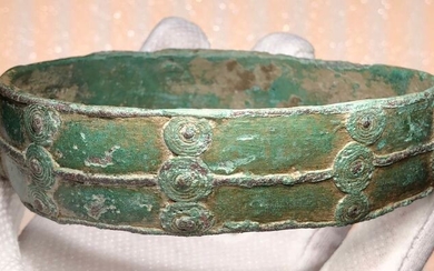 Prehistoric, Iron Age Bronze Exclusive Arm Bracelet with a Lovely Geometric Decoration of Multiple Circles Astological Meaning