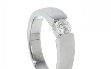 Ring in 18 kts. white gold. Solitaire model with brilliant G VS with ca. 0.50 cts. set in