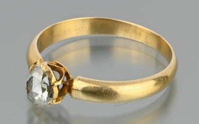 Ring set with a rose-cut diamond