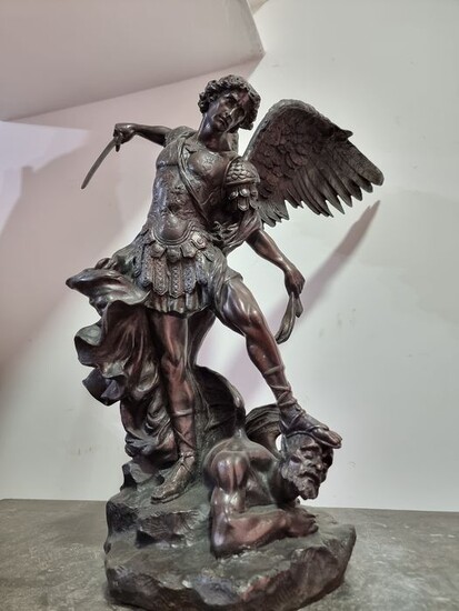 Sculpture, St. Michael the Archangel - 70 cm (1) - Bronze - Late 20th century