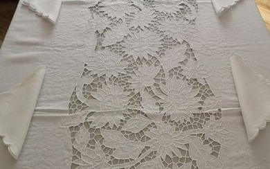 Spectacular !! pure linen tablecloth x 12 with hand embroidery - 175 x 270 cm - Linen - 21st century