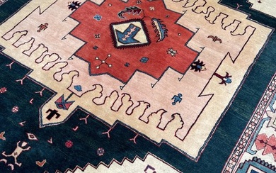 Tabriz - Carpet - 302 cm - 242 cm