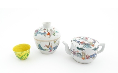 Three Chinese items comprising a famille rose pot and cover ...
