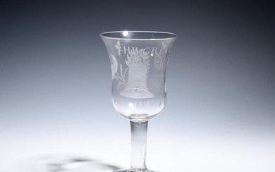 Un gobelet en verre d'une possible signification jacobite, datant des années 1750-60, la généreuse coupe...