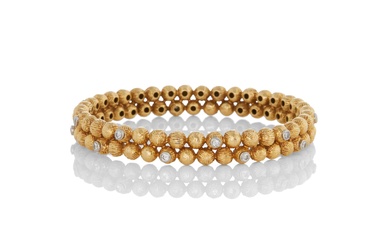 VAN CLEEF & ARPELS 18K Gold and Diamond 'Barnacle' Bracelet