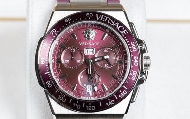Versace - Swiss Made - Extreme Chronograph 45 mm - Day & Date - VE7H00223 - Unisex - 2011-present
