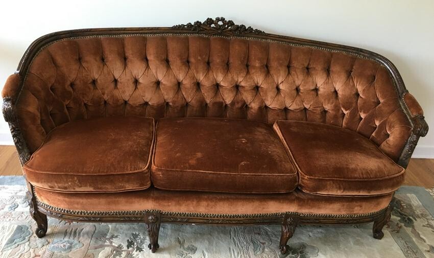 Victorian Tufted Upholstered Sofa / Couch