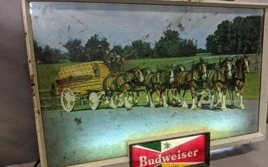 Vintage Budweiser Beer Lighted Advertising Sign