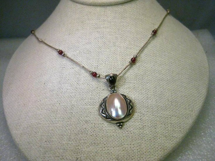 Vintage Retired Carolyn Pollack 15.5" Necklace with
