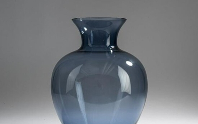 Wilhelm Wagenfeld, 'Paris' vase, 1936